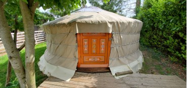 Yurt 4 people : Unusual...
