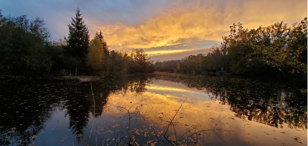 nuit insolite ile de france : Location Yourte au bord de l'eau (N°1...