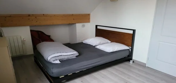 unusual night in ile de france : 9 person gite rental near Provins