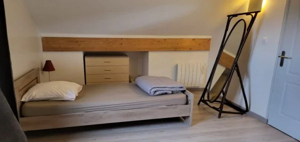 unusual night in ile de france : 9 person gite rental near Provins