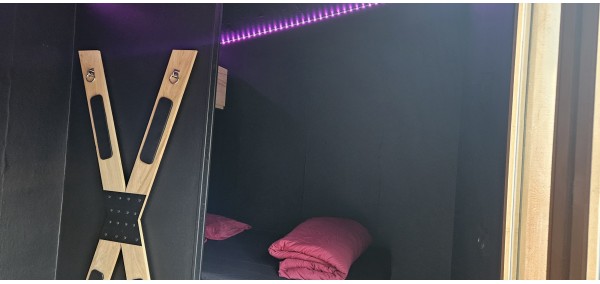 Unusual night in Île-de-France: Tiny Love Room rental near Provins