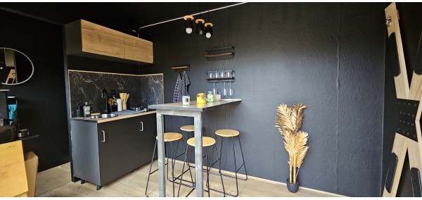 Unusual night in Île-de-France: Tiny Love Room rental near Provins